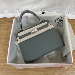 Hermes Handbags 221